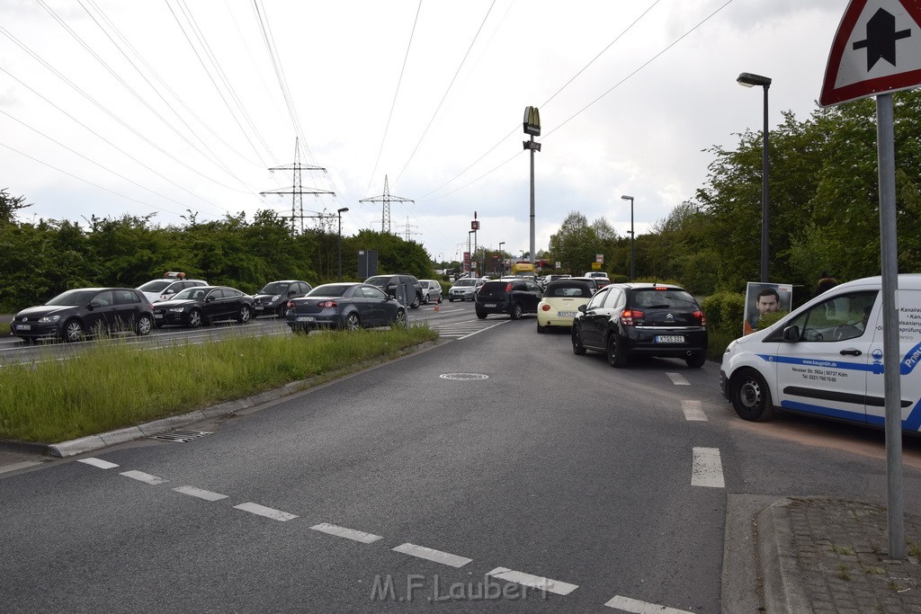 VU Koeln Porz Gremberghoven Frankfurterstr Hansestr P67.JPG - Miklos Laubert